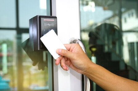 the-5-things-to-consider-if-you-are-thinking-of-converting-your-traditional-lock-and-key-entry-to-a-card-entry-system-at-your-business