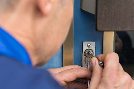 Things Property Management Companies Look for When Choosing a Locksmith to Work With