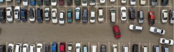 5 Tips for Staying Safe in Busy Parking Lots